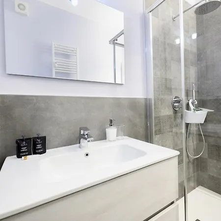 Andrea-luxury Apartment Bergamo